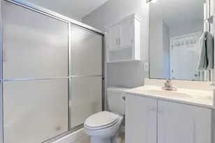 1440 Paradise Point Dr, Navarre, FL 32566 - Photo 22