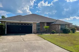 9866 Parker Lake Cir, Navarre, FL 32566 - Photo 2