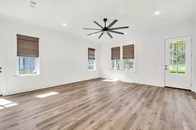 184 Caraway Drive, Niceville, FL 32578 - Photo 4