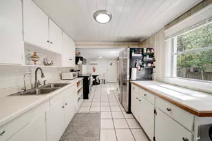 815 Oakridge Rd, Fort Walton Beach, FL 32547 - Photo 14