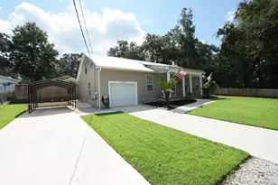 703 Cypress St, Niceville, FL 32578 - Photo 2