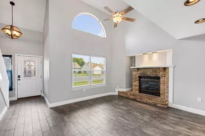 422 NW Village Court NW, Fort Walton Beach, FL 32548 - Photo 4