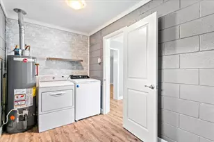 194 SW Coral Dr SW, Fort Walton Beach, FL 32548 - Photo 10