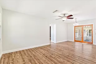 194 SW Coral Dr SW, Fort Walton Beach, FL 32548 - Photo 2