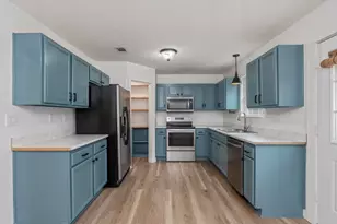 219 Shorey Dr, Defuniak Springs, FL 32433 - Photo 8