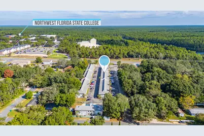 201 E College Boulevard E #13, Niceville, FL 32578 - Photo 4