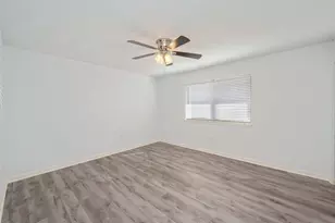 201 E College Blvd E, Niceville, FL 32578 - Photo 18