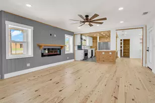 498 Alabama Ave, Crestview, FL 32536 - Photo 2