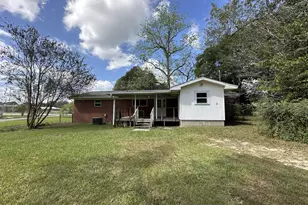 8101 4th St, Laurel Hill, FL 32567 - Photo 26