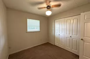 8101 4th St, Laurel Hill, FL 32567 - Photo 18