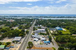 60 Beal Pkwy, Fort Walton Beach, FL 32548 - Photo 4