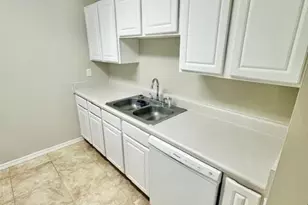 967 Tray Dr, Fort Walton Beach, FL 32547 - Photo 10