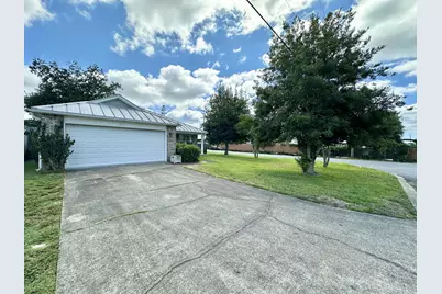 451 West Park Drive, Mary Esther, FL 32569 - Photo 2