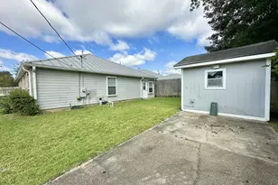 451 W Park Dr, Mary Esther, FL 32569 - Photo 48