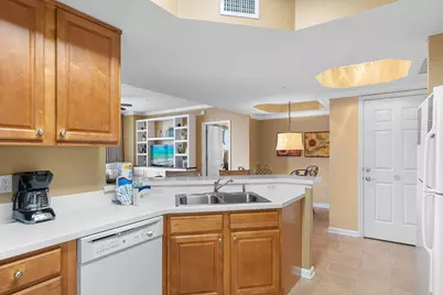 15100 Emerald Coast Parkway #UNIT 305, Destin, FL 32541 - Photo 12