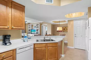 15100 Emerald Coast Pkwy, Destin, FL 32541 - Photo 12