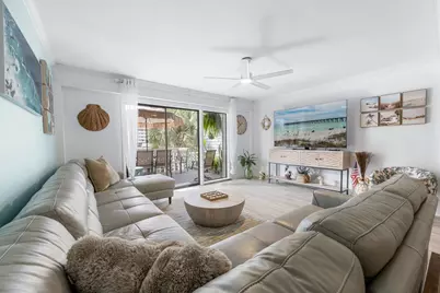 8522 Gulf Boulevard #APT 3, Navarre, FL 32566 - Photo 14