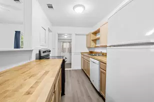 324 Dixie St, Crestview, FL 32536 - Photo 12