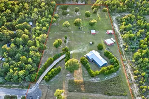 585 E Huckaba Road E, Defuniak Springs, FL 32435 - Photo 1
