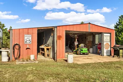 585 E Huckaba Road E, Defuniak Springs, FL 32435 - Photo 36