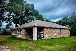 167 Apache Dr, Defuniak Springs, FL 32435 - Photo 2