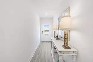 25 Hatten Ct, Mary Esther, FL 32569 - Photo 2