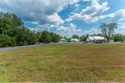 523 Landing Ave, Florala, AL 36442 - Photo 8