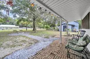 226 S 19th Street S, Defuniak Springs, FL 32435 - Photo 8