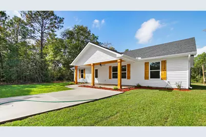 565 W Violet Lane W, Defuniak Springs, FL 32433 - Photo 1