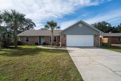 2759 Pleasant Bay Court, Navarre, FL 32566 - Photo 1