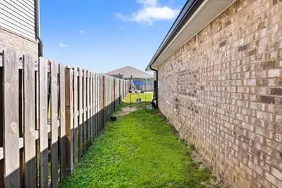 1016 Limpkin Street, Crestview, FL 32539 - Photo 14