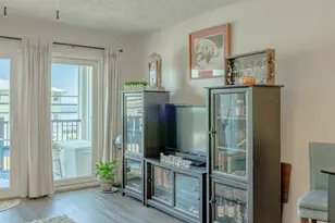 18912 Front Beach Rd, Panama City Beach, FL 32413 - Photo 34