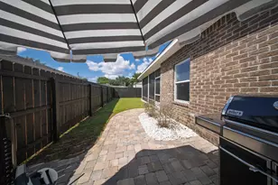 474 Sara Ave, Mary Esther, FL 32569 - Photo 38