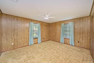 1260 E Chestnut Ave E, Crestview, FL 32536 - Photo 38