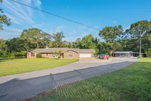 1260 E Chestnut Ave E, Crestview, FL 32536 - Photo 10