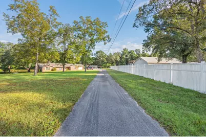 1260 E Chestnut Avenue E, Crestview, FL 32536 - Photo 50