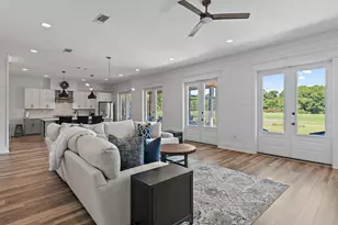 4333 Carriage Ln, Destin, FL 32541 - Photo 8