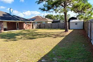 9561 Pouder Ln, Navarre, FL 32566 - Photo 20