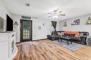 1827 Gainer Rd, Baker, FL 32531 - Photo 28