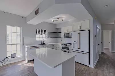 1550 Via Deluna Drive #D, Pensacola Beach, FL 32561 - Photo 8