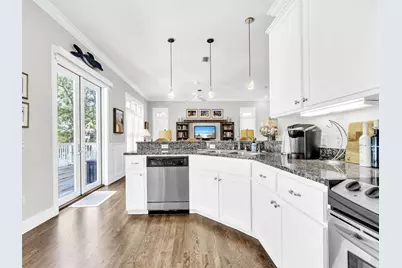 112 Carillon Avenue, Panama City Beach, FL 32413 - Photo 18