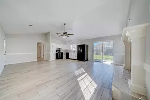 221 Poinsettia Dr, Panama City Beach, FL 32413 - Photo 6