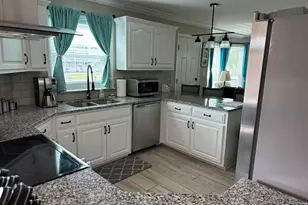 1456 Sonata Ct, Navarre, FL 32566 - Photo 6