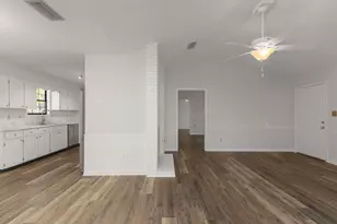 396 Lakeview Dr, Defuniak Springs, FL 32433 - Photo 8