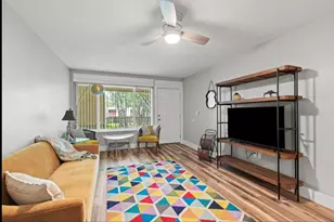 210 Pelham Rd, Fort Walton Beach, FL 32547 - Photo 2