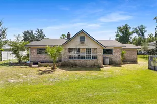 1803 E 9th Street E, Lynn Haven, FL 32444 - Photo 30