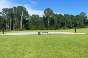 118 Peach Tree St, Paxton, FL 32538 - Photo 32