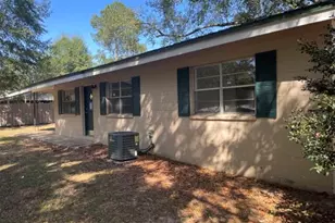 118 Peach Tree St, Paxton, FL 32538 - Photo 2