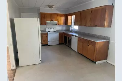 118 Peach Tree Street, Paxton, FL 32538 - Photo 18