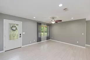 91 North St, Defuniak Springs, FL 32433 - Photo 10